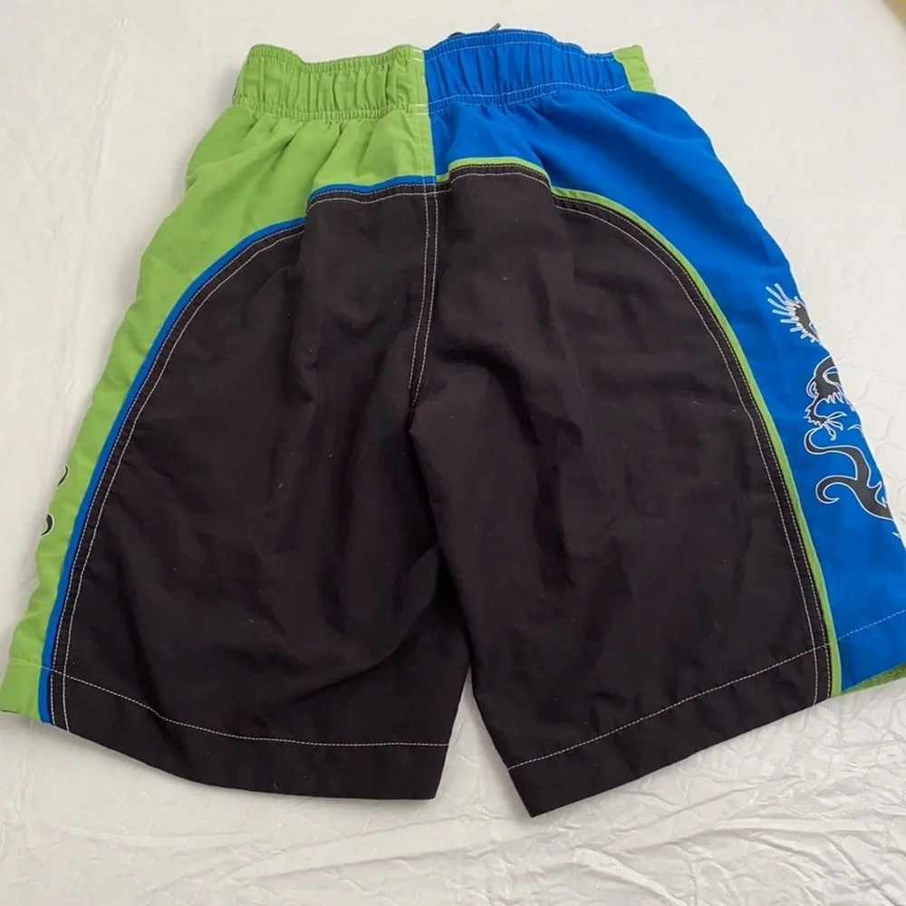Speedo lined board shorts blue green black M